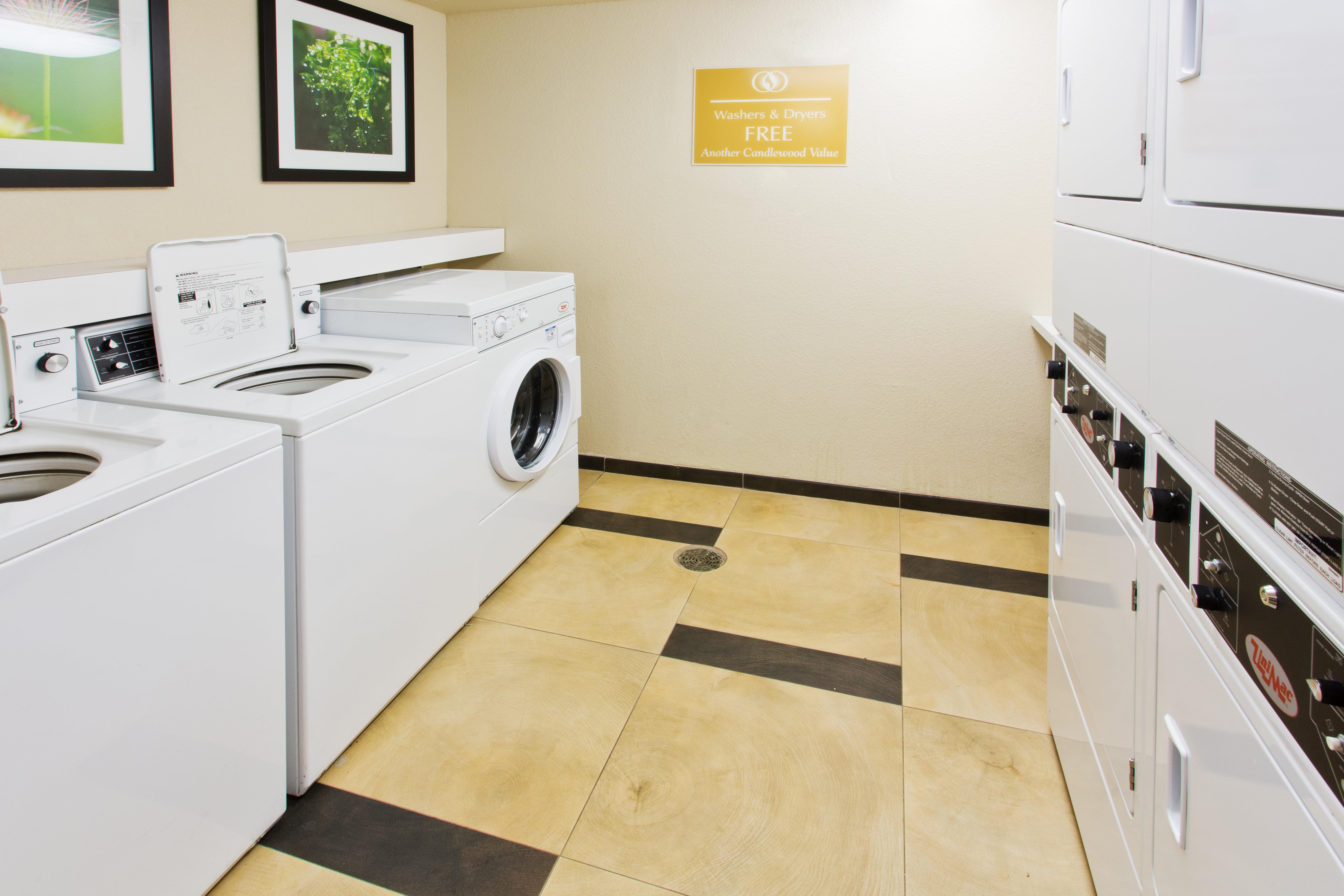Candlewood Suites Medford By Ihg Екстериор снимка