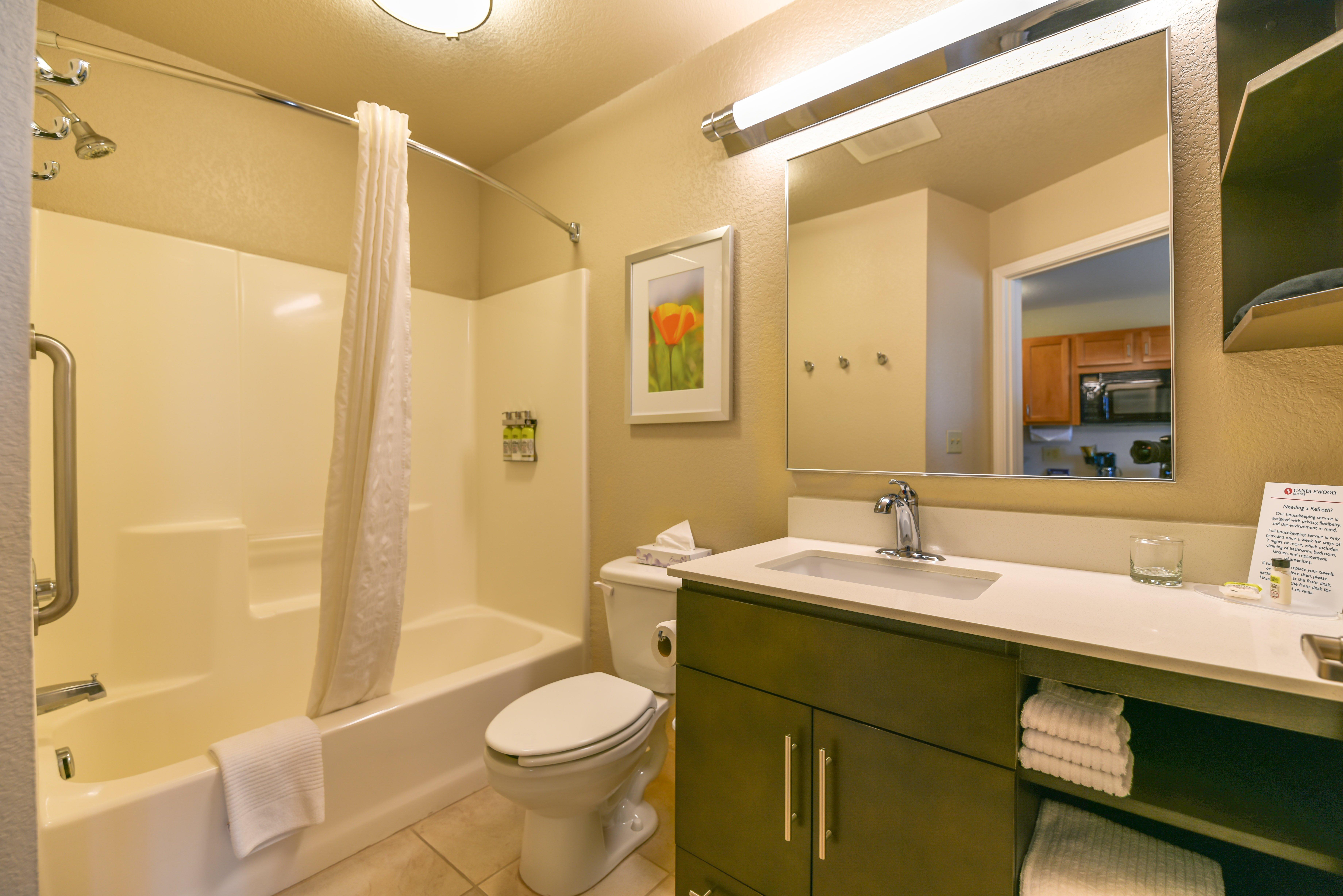 Candlewood Suites Medford By Ihg Екстериор снимка